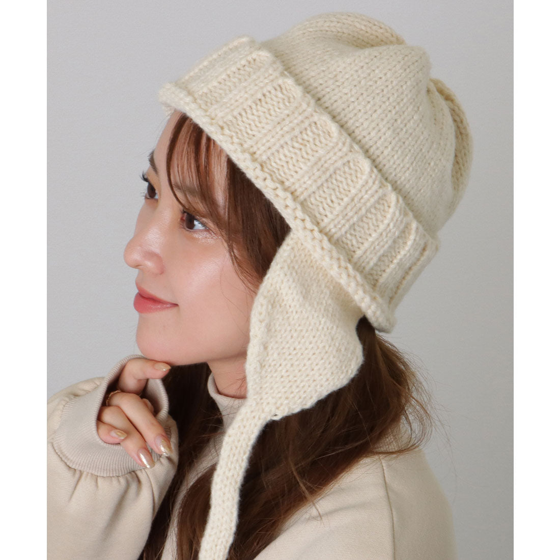 レースレディース Lace Ladies ソリッドカラー 耳あて付き フライト ニット キャップ （アイボリー） アイボリー