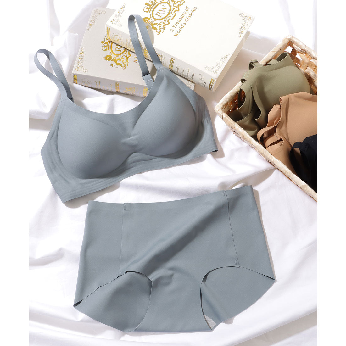 レースレディース Lace Ladies 【2点セット】 ソリッドカラー シームレス ブラ&ショーツ【返品不可商品】 （ブラック） ブラック