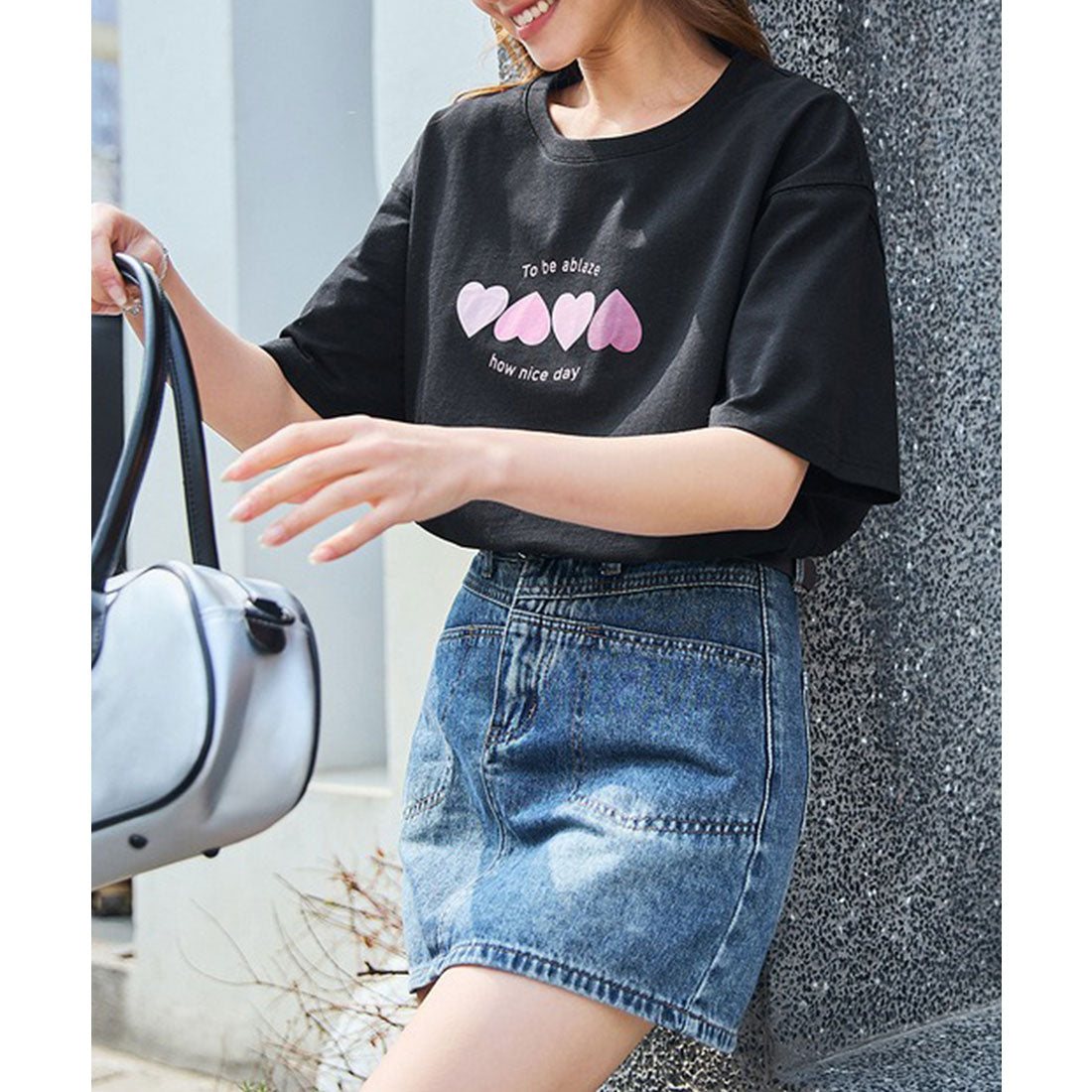 レースレディース Lace Ladies ロゴ ハート プリント クルーネック Tシャツ （ブラック） ブラック