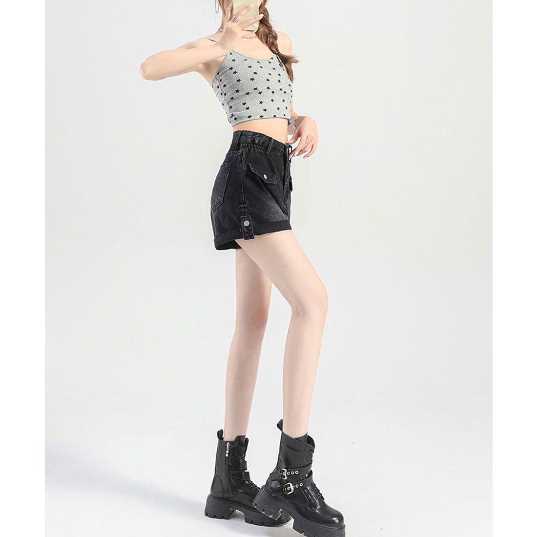 レースレディース Lace Ladies ハイウエスト ポケット付き ロールアップ デニム Aライン ショートパンツ （ブラック） ブラック