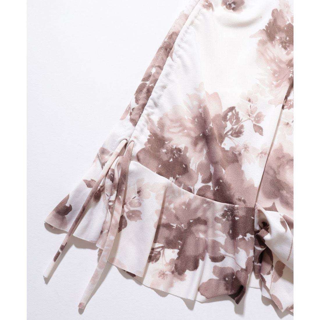 レースレディース Lace Ladies 【2点セット】シアーボレロ付き 花柄 ホルターネック ギャザー フリル ワンピース 水着【返品不可商品】  （ブルー） ブルー