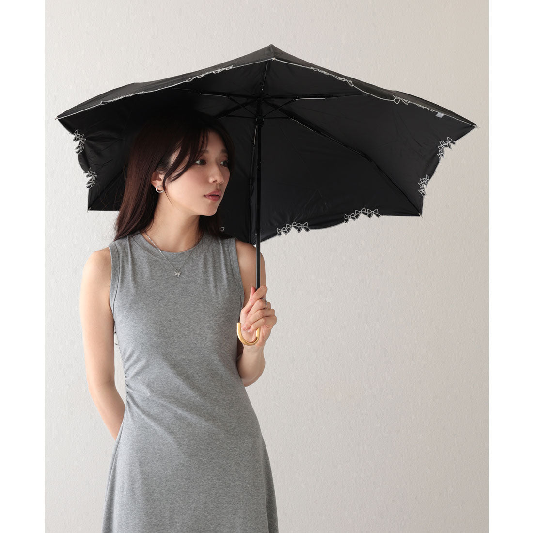 レースレディース Lace Ladies 晴雨兼用 配色 リボン フレーム 折りたたみ傘 （ブラック） ブラック
