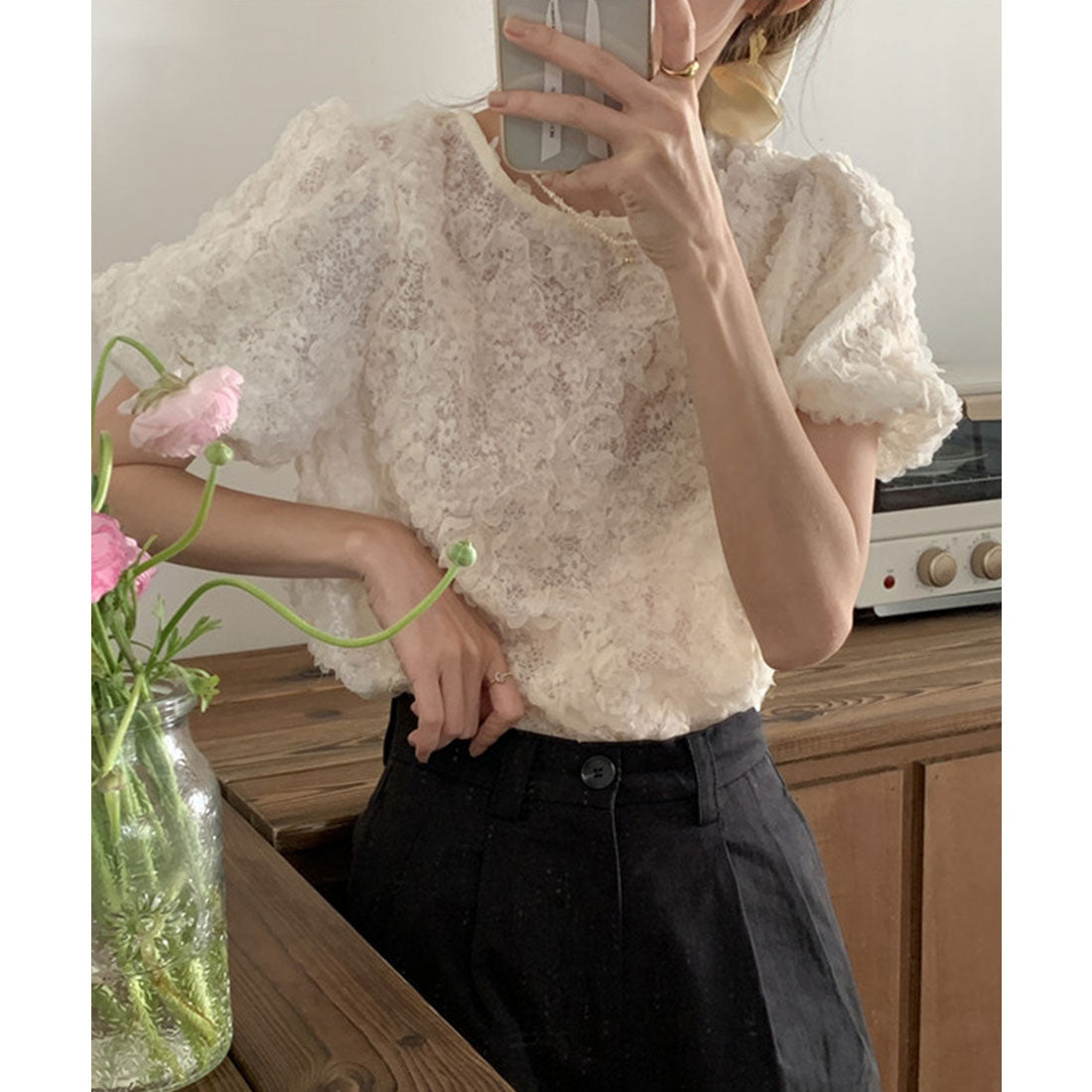 レースレディース Lace Ladies フラワー ジャガード クルーネック パフスリーブ プルオーバー （アイボリー） アイボリー