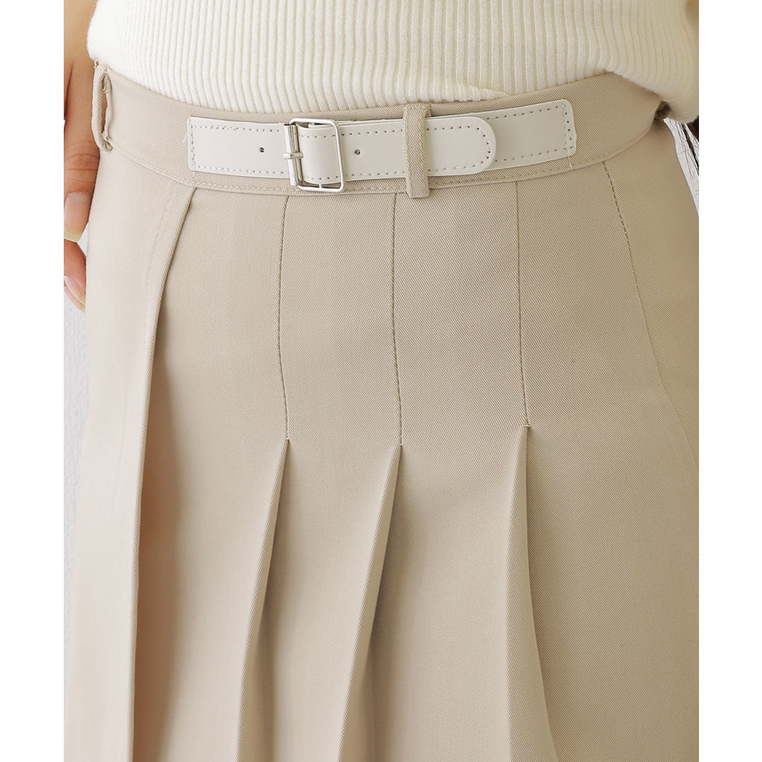 レースレディース Lace Ladies ベルト付き アシメ プリーツ ミニ スカート （グレー） グレー