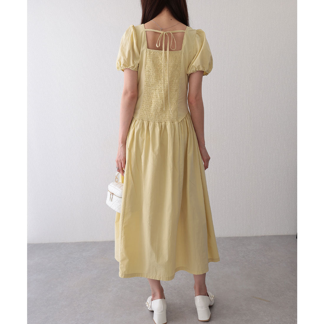レースレディース Lace Ladies ソリッドカラー スクエアネック パフスリーブ ギャザー ワンピース （イエロー） イエロー