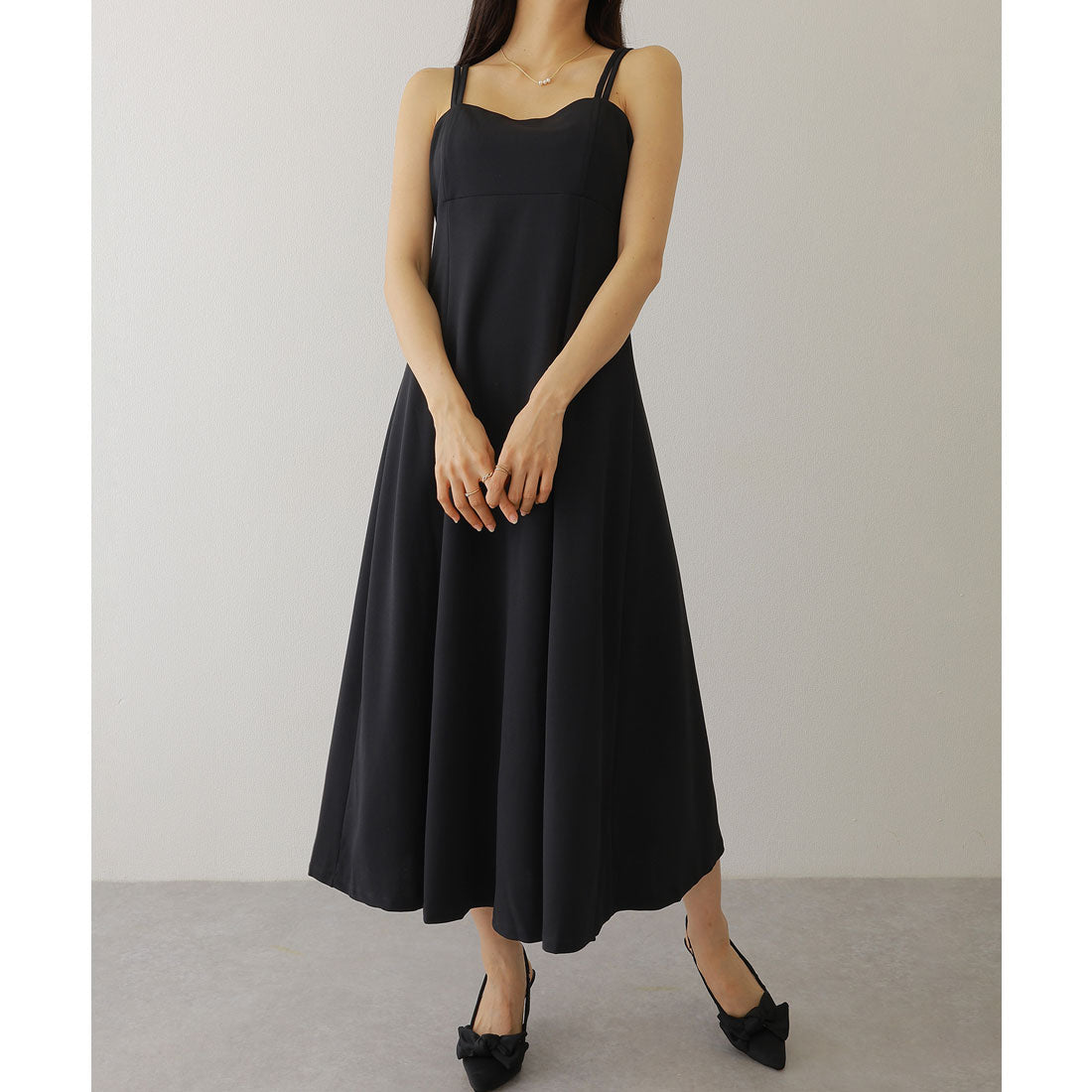 レースレディース Lace Ladies ソリッドカラー バックスリット キャミソール マキシ ワンピース （ブラック） ブラック