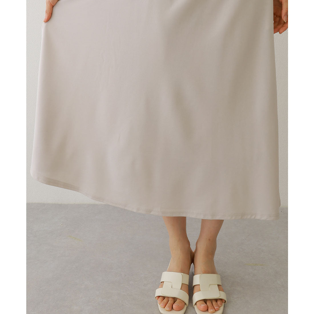 レースレディース Lace Ladies キーネック ウエスト タック 半袖 マキシ ワンピース （チャコールグレー） チャコールグレー