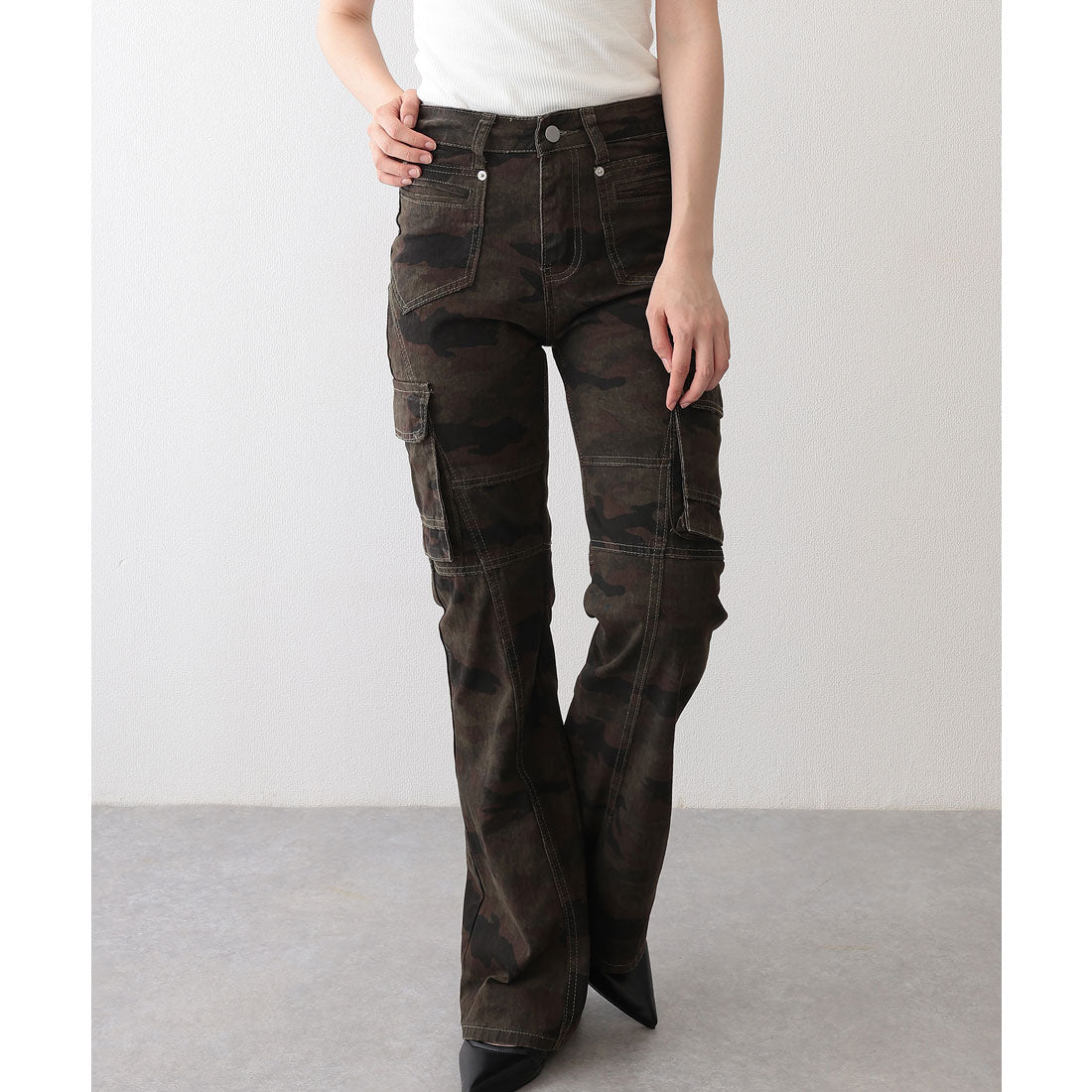 レースレディース Lace Ladies 迷彩 ウォッシュ加工 切り替え フレア カーゴパンツ （グリーン） グリーン