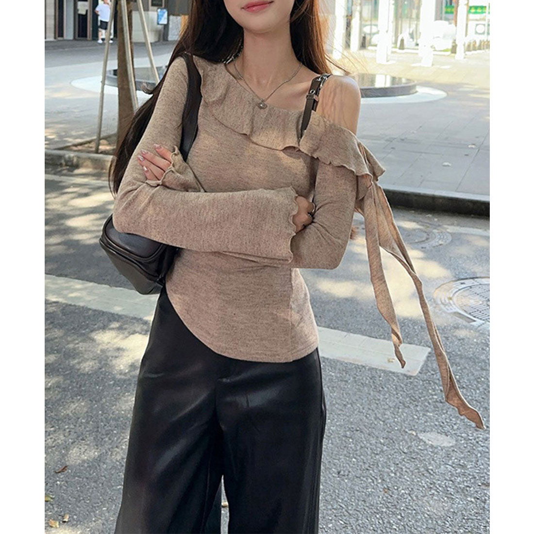 レースレディース Lace Ladies フリル ネック ワンショルダー 長袖 カットソー （モカ） モカ