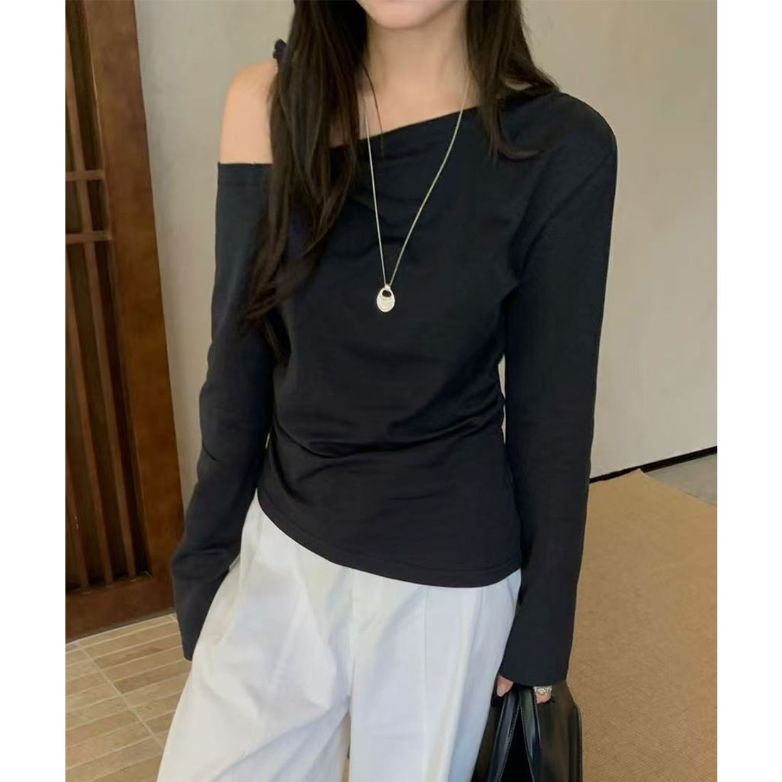 レースレディース Lace Ladies サイドギャザー ワンショルダー 長袖 カット トップス （ブラック） ブラック