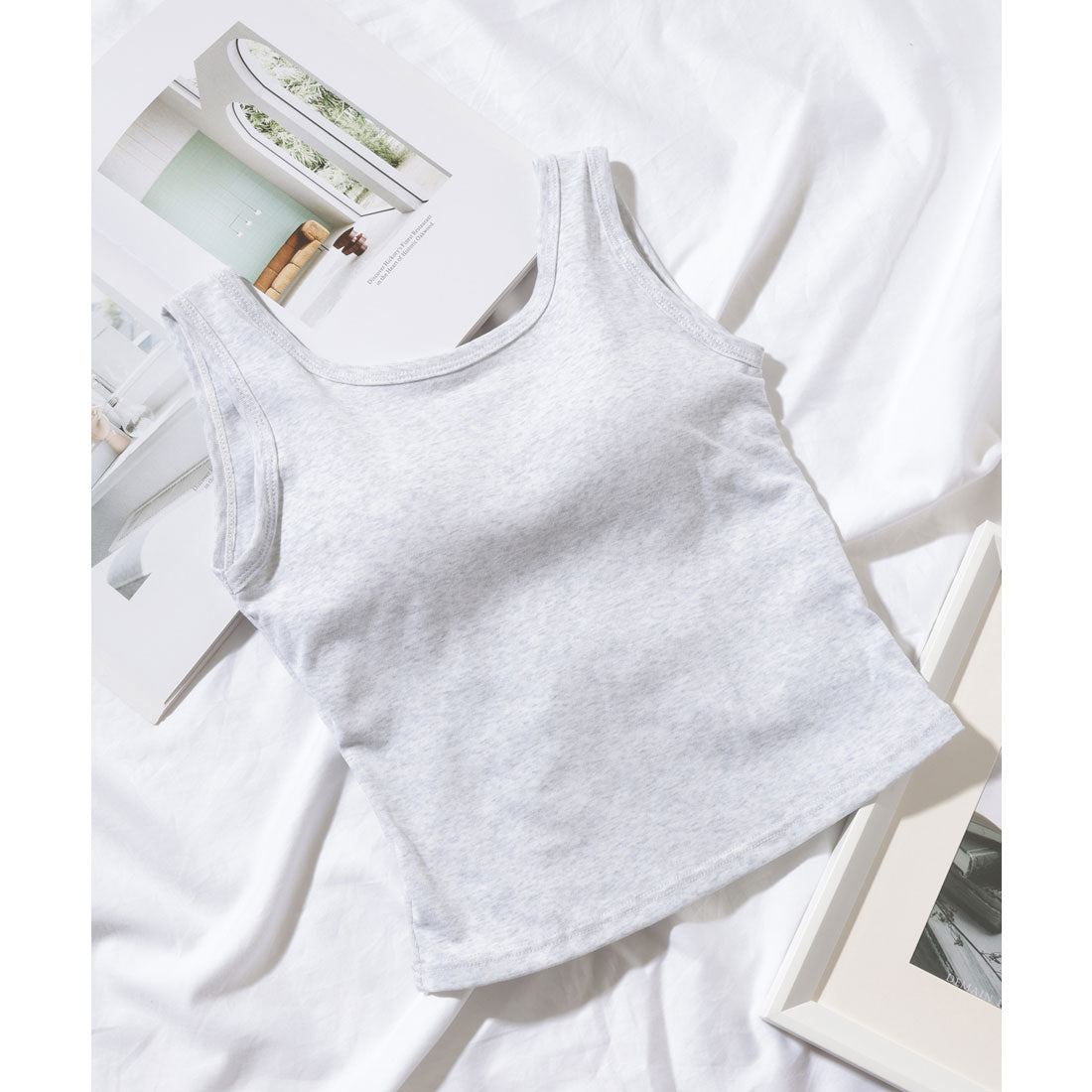 レースレディース Lace Ladies Vバック リボン付き カップ付き ノースリーブ タンクトップ （ホワイト） ホワイト