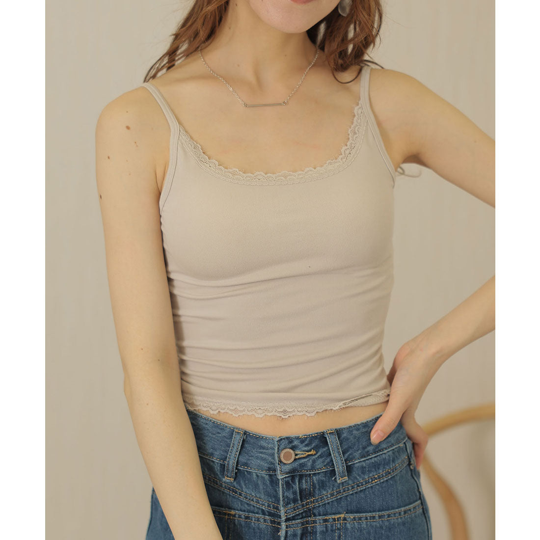 レースレディース Lace Ladies 配レース バッククロス カップ付き キャミソール インナー （グレージュ） グレージュ