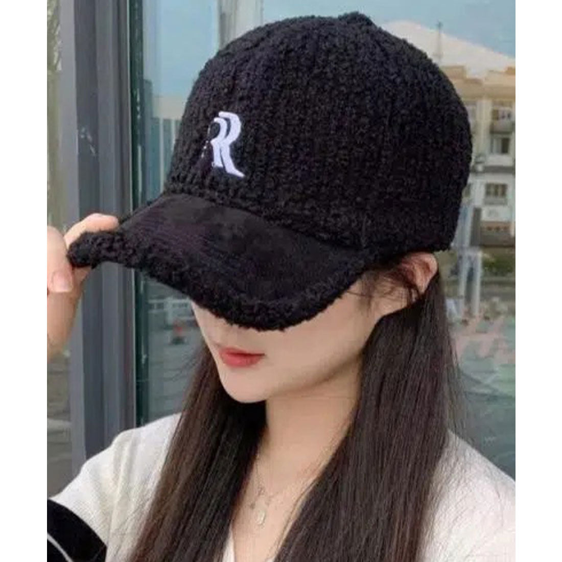 レースレディース Lace Ladies 刺繍付き 異素材 ボア ニット キャップ （ブラック） ブラック