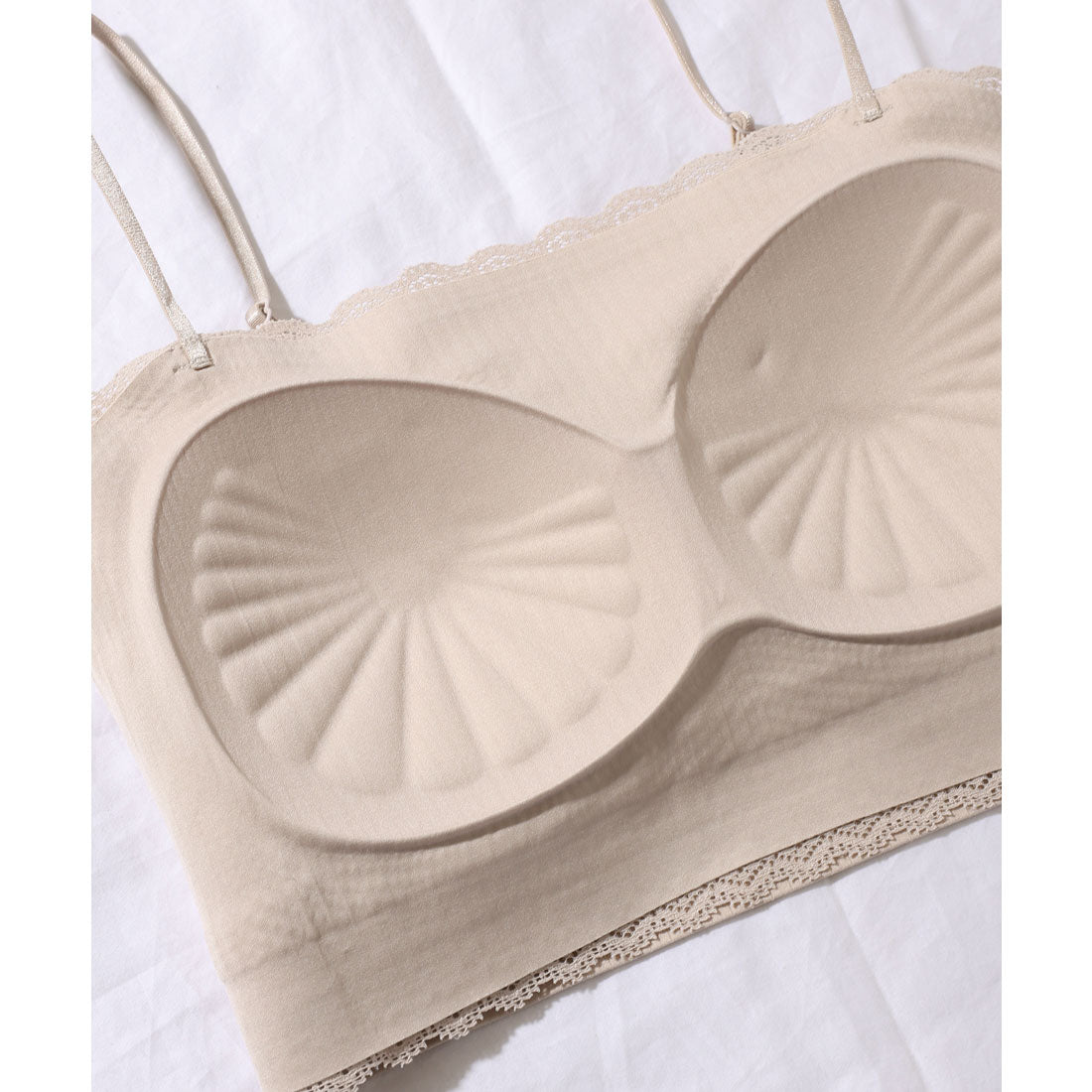 レースレディース Lace Ladies ソリッドカラー スカラップ スリム ノンワイヤー ブラジャー （ベージュ） ベージュ