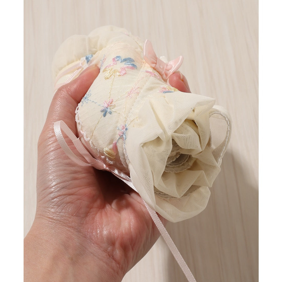 レースレディース Lace Ladies 【2点セット】フラワー 刺繍 ブラジャー&ショーツ （ブラック） ブラック