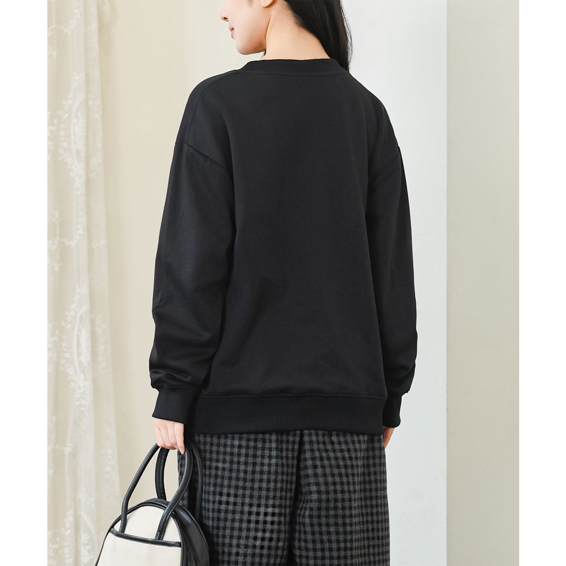 レースレディース Lace Ladies ラウンドネック オーバーサイズ 長袖 スウェット プルオーバー （ブラック） ブラック