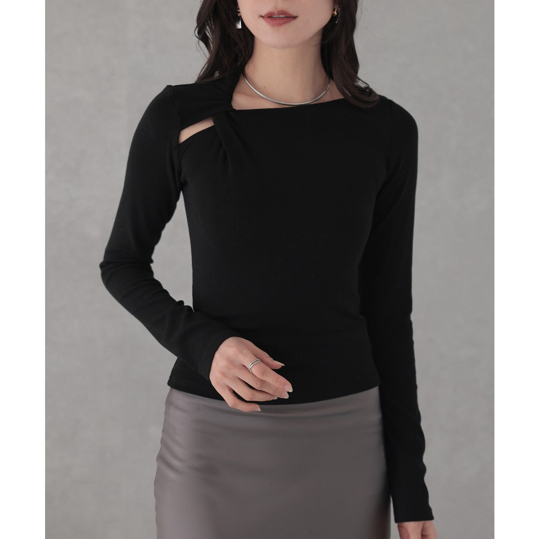 レースレディース Lace Ladies コットン混 ハイネック ツイスト オープンカット トップス （ブラック） ブラック