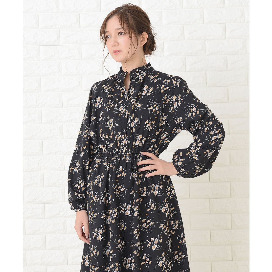 レースレディース Lace Ladies 花柄フレア 長袖ロングワンピース （ブラック） ブラック