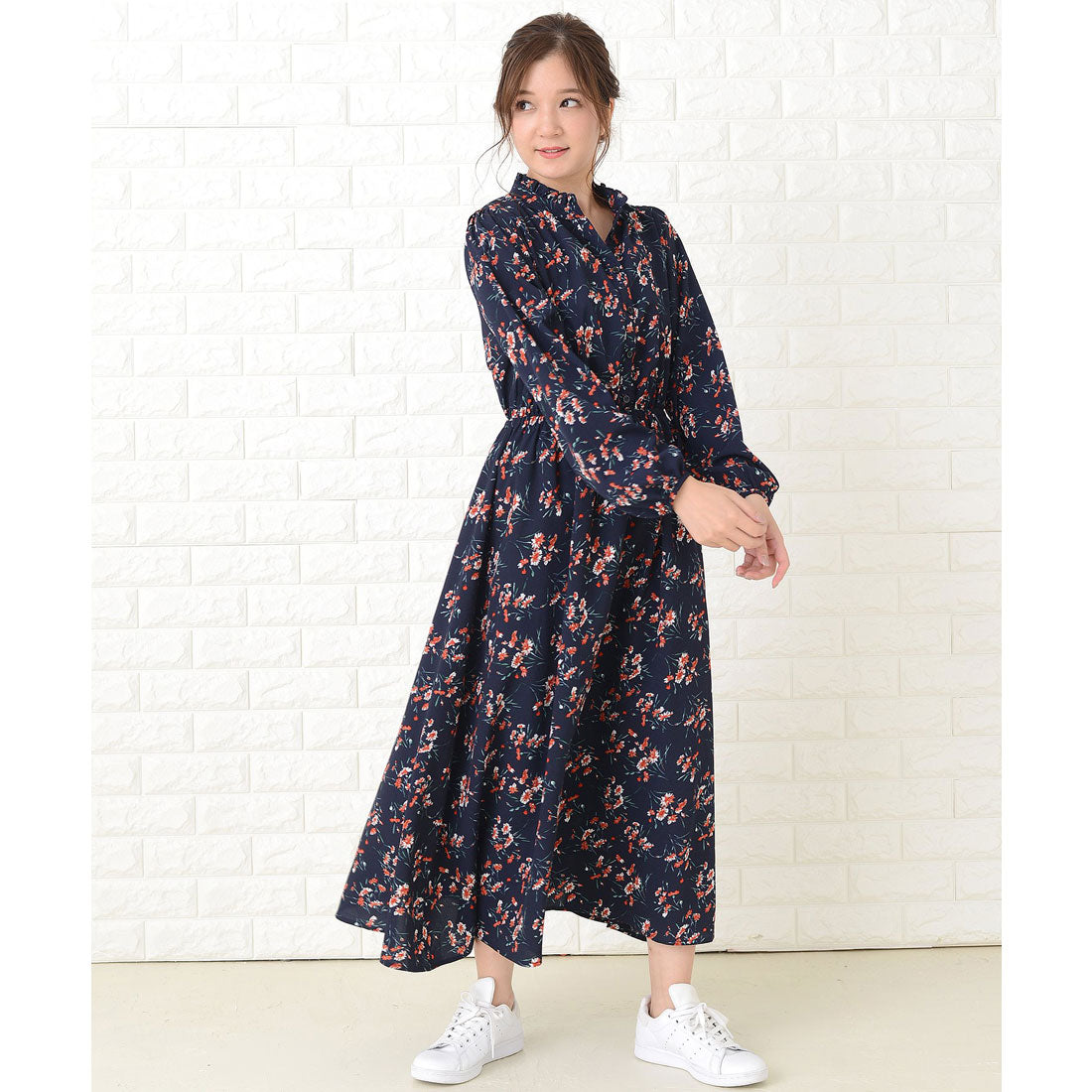 レースレディース Lace Ladies 花柄フレア 長袖ロングワンピース （ネイビー） ネイビー