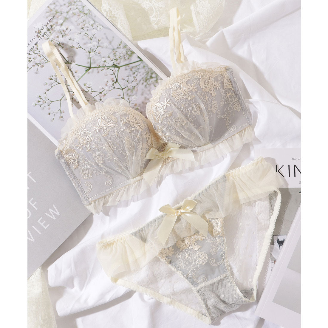 レースレディース Lace Ladies サテンリボン花柄フリルノンワイヤーブラ&ショーツセット【返品不可商品】 （レッド） レッド