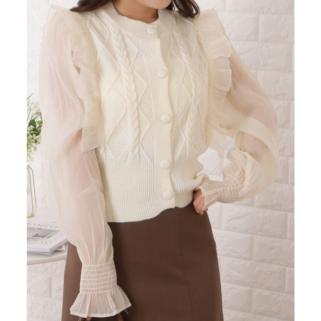 レースレディース Lace Ladies ニット×シフォンドッキングフリルトップス （ホワイト） ホワイト
