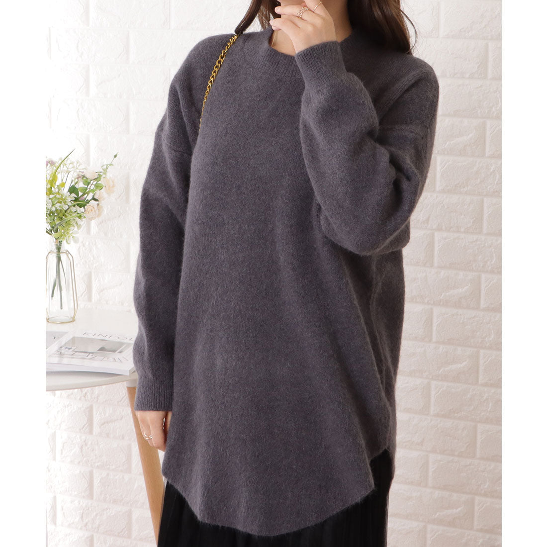 レースレディース Lace Ladies ラウンド裾スリットロングニットプルオーバー （グレー） グレー