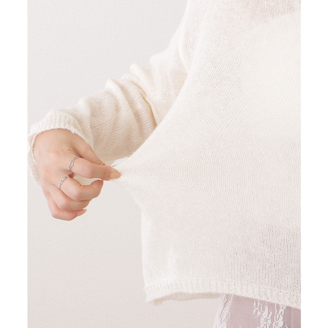 レースレディース Lace Ladies ドロップショルダーゆるシルエットクロップドニットトップス （ブラック） ブラック