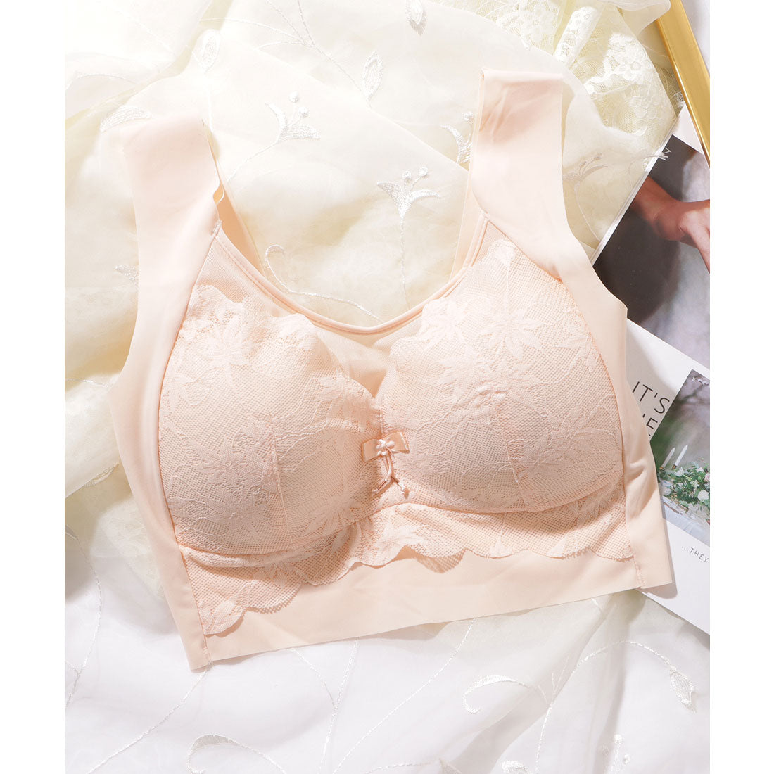 レースレディース Lace Ladies リボン付き ボタニカル柄 レース ドッキング ノンワイヤー ブラ （ピンク） ピンク