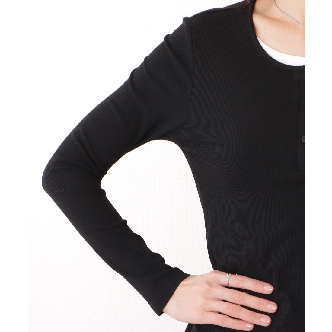 レースレディース Lace Ladies ベーシック ヘンリーネック 長袖 レイヤード風 カットソートップス （ブラック） ブラック