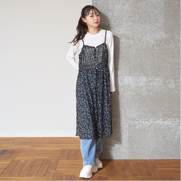 ラブトキシック Lovetoxic 花柄キャミワンピース （クロ） クロ