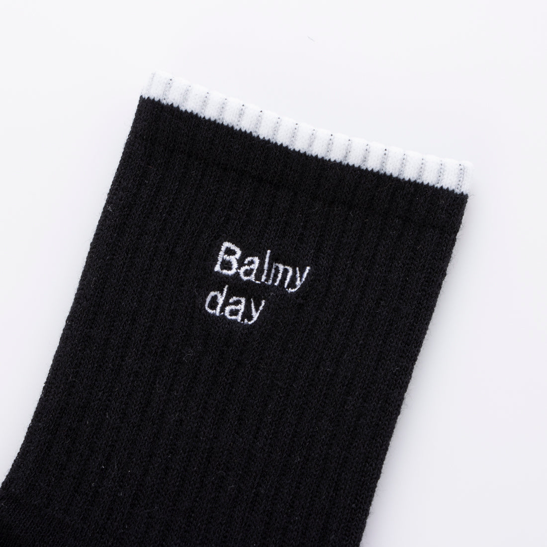 ラブトキシック Lovetoxic 刺しゅうリブクルーソックス