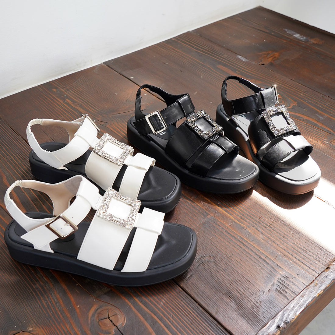 ラフオレッタ Lauf oletta ビジュープラットフォームサンダル(L116) （BLACK） BLACK