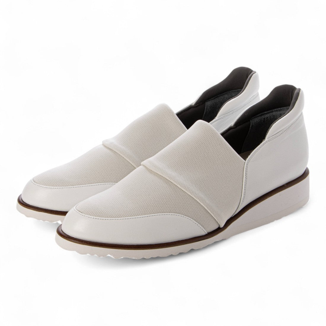 ルルカステップ LuLuca step リラックススニーカー （WH） WH