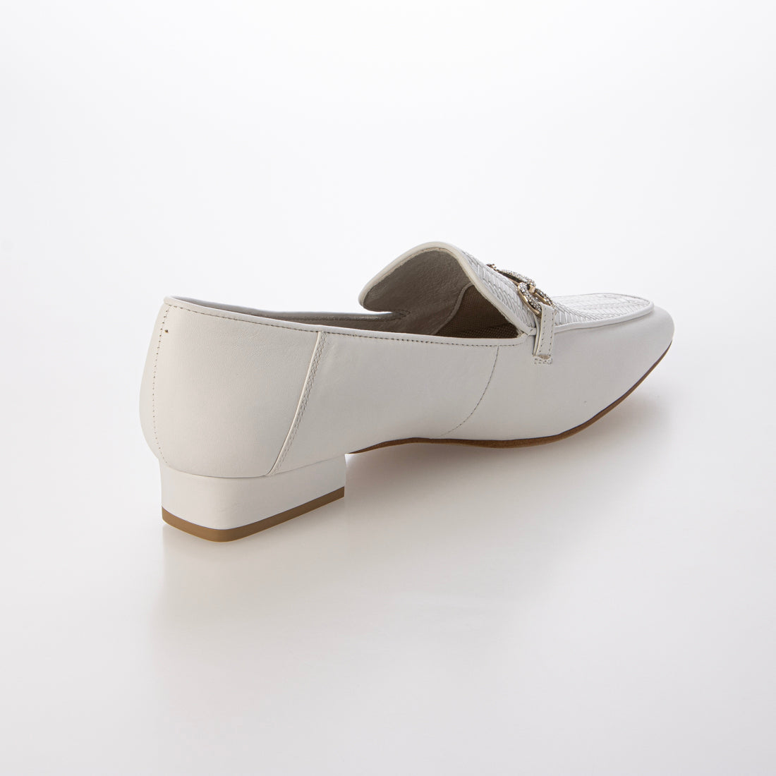 ルルカステップ LuLuca step リラックスローファー （WH/） WH/