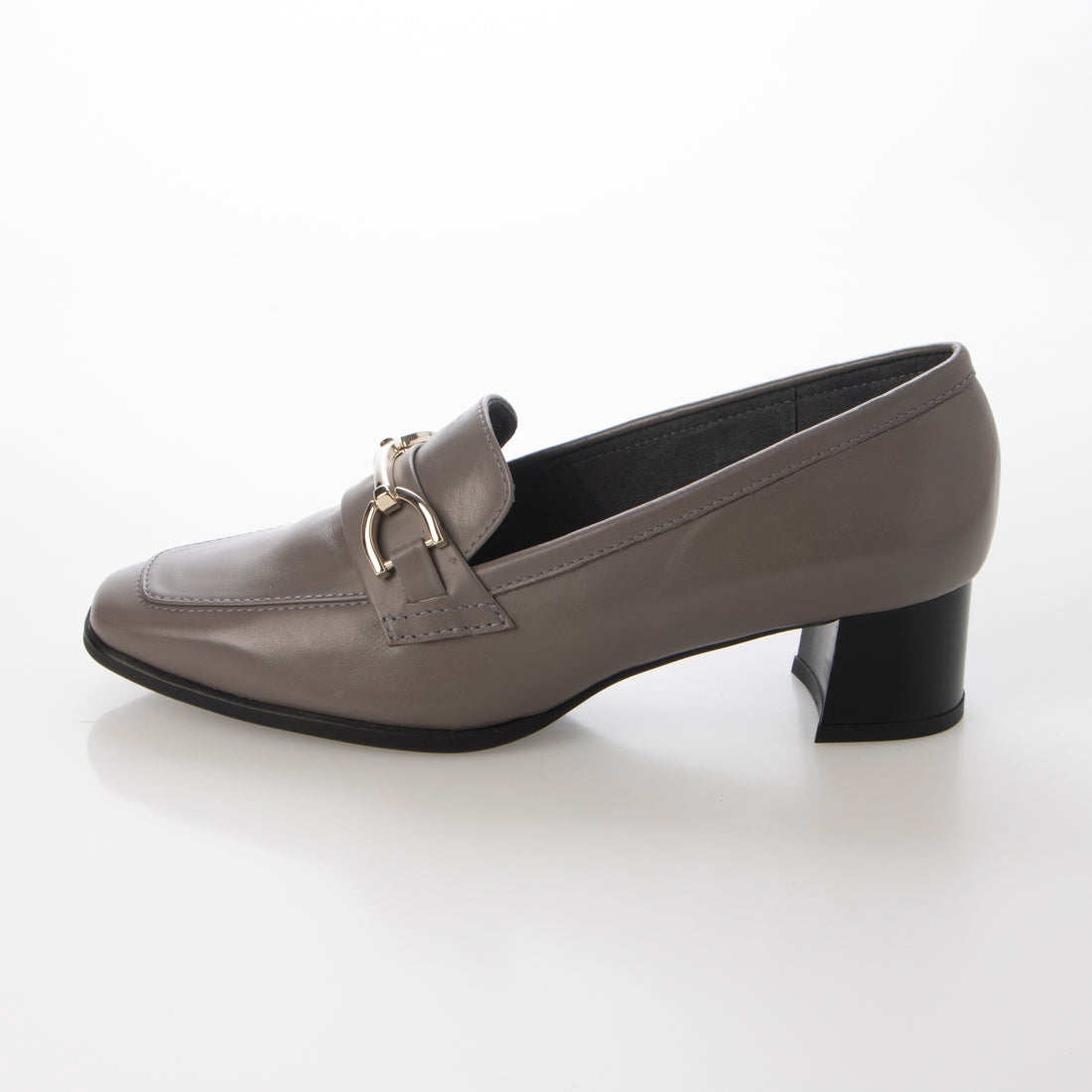 LuLuca step Square bit pumps that can be worn on and off