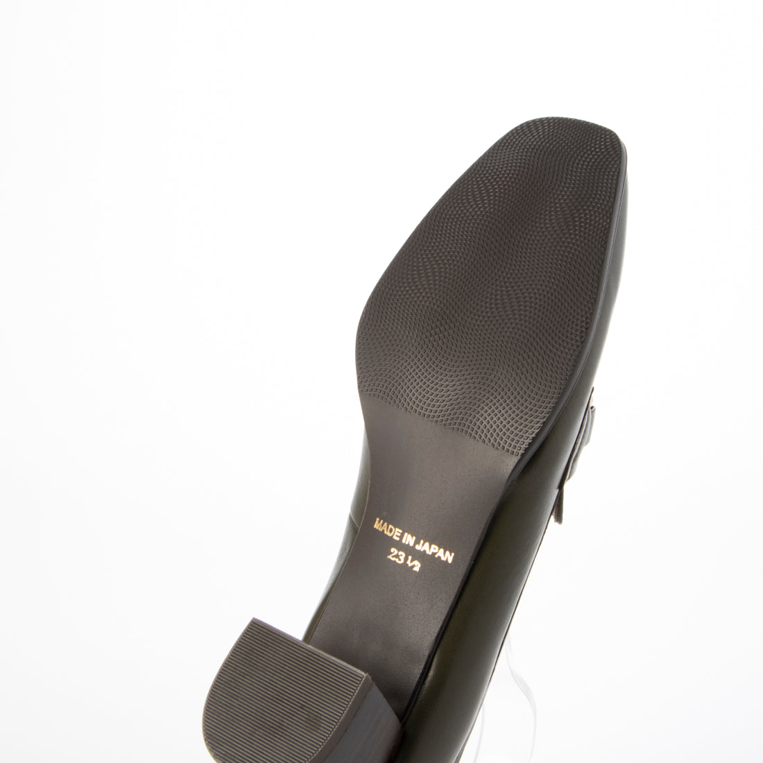LuLuca step Slim Bit Pumps that can be used on and off
