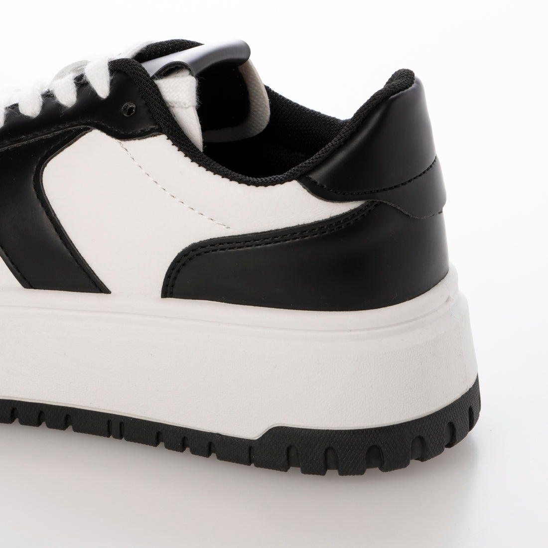 レナ Lena レディーススニーカー （BLK） BLK