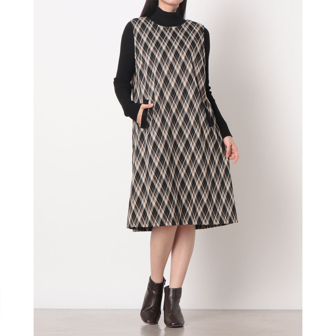 ラリベルテ Laliberte ジャガードニットダイヤ柄ワンピース （クロ） クロ