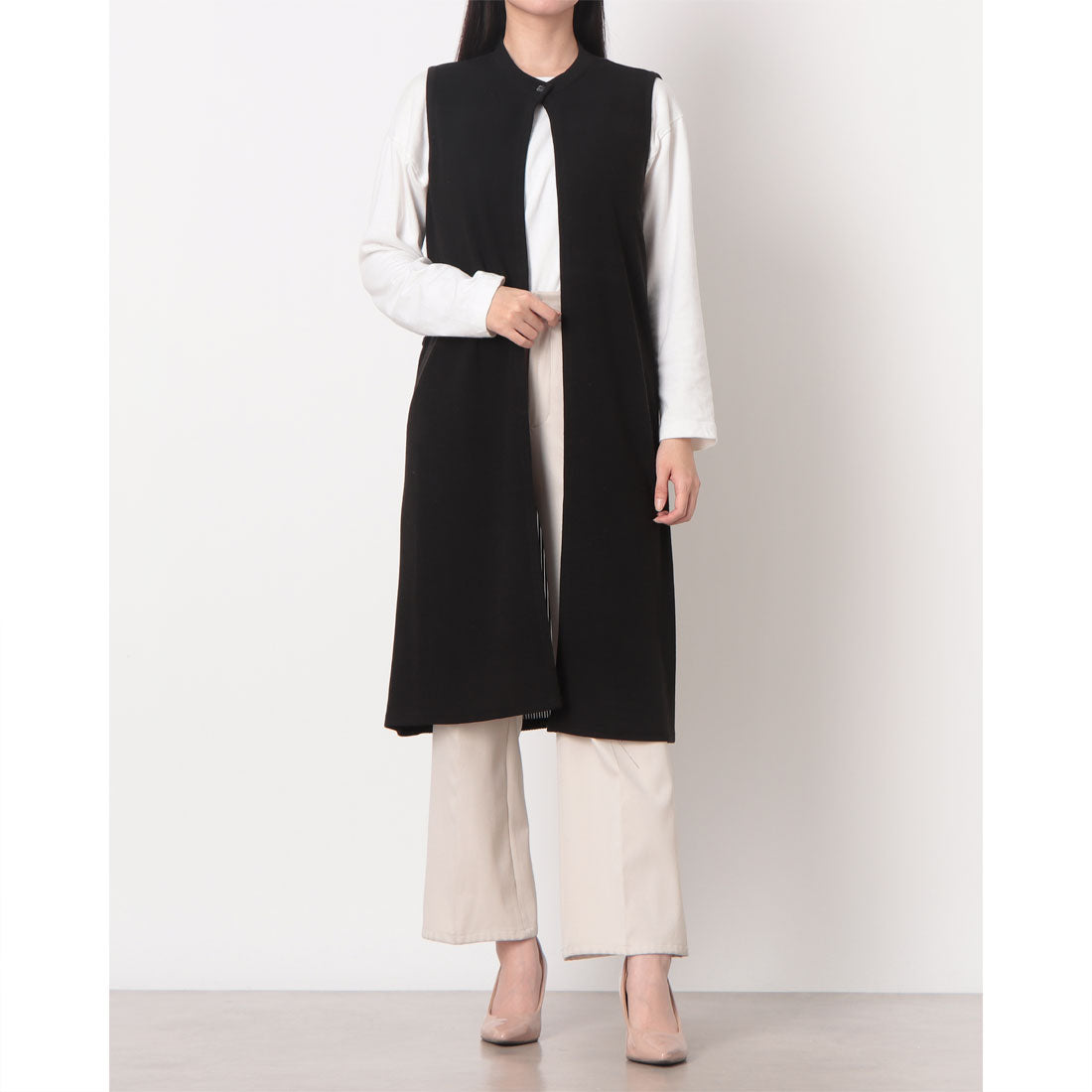 ラリベルテ Laliberte 無地×ストライププリーツニットロングジレ （クロ） クロ