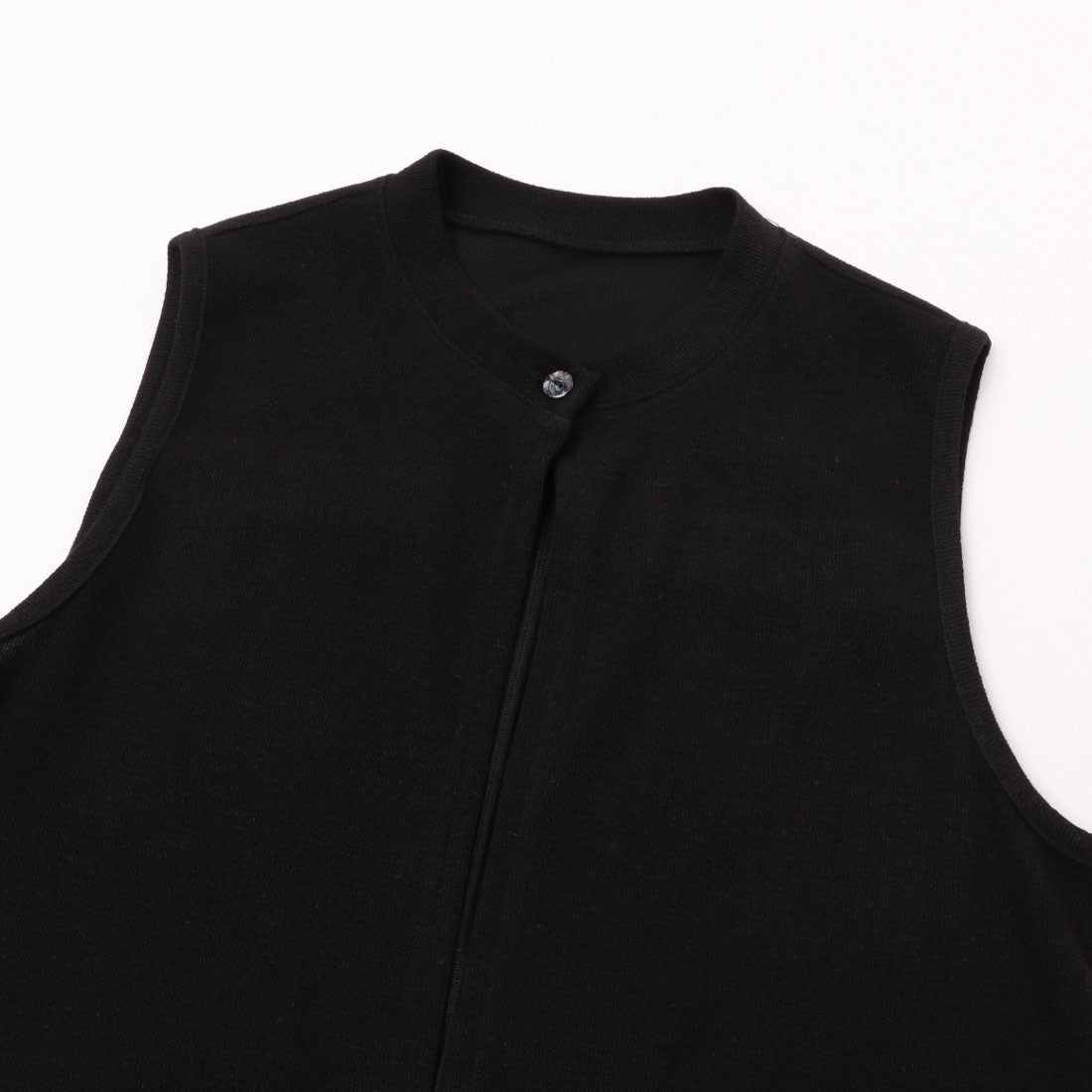 ラリベルテ Laliberte 無地×ストライププリーツニットロングジレ （クロ） クロ