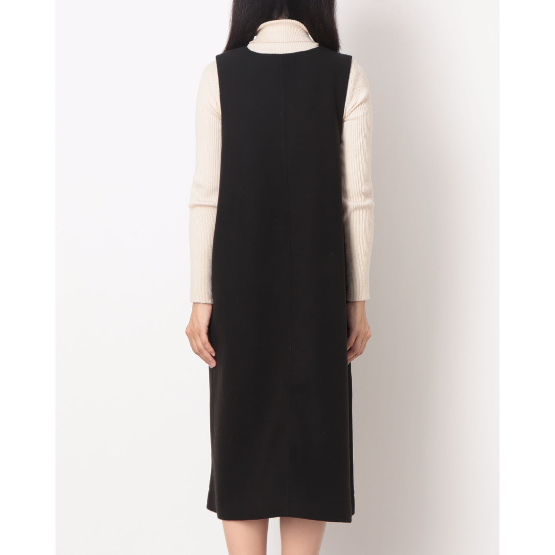 ラリベルテ Laliberte プードルポケット付Vネックワンピース （ブラック） ブラック