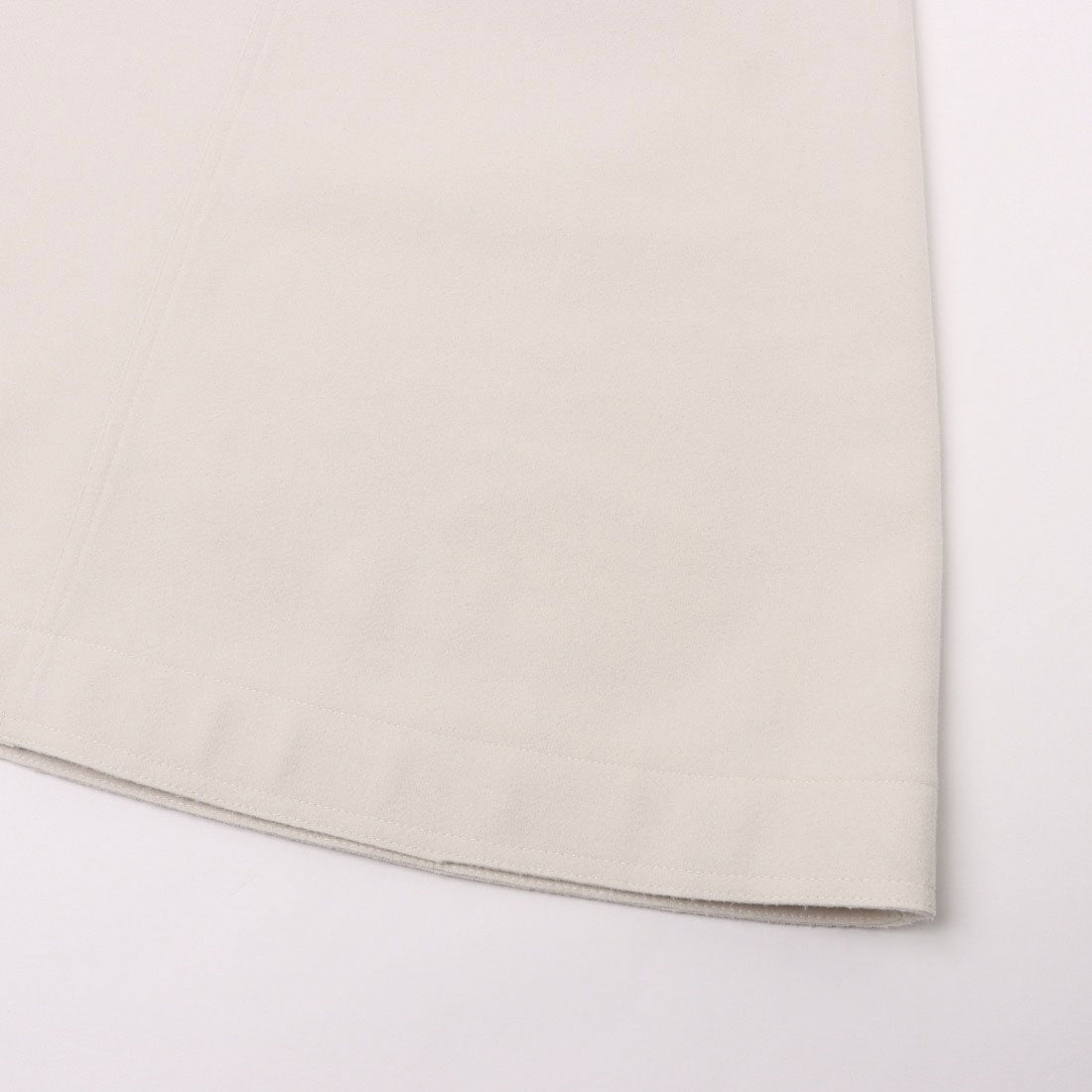 ラリベルテ Laliberte プードルポケット付Vネックワンピース （ブラック） ブラック