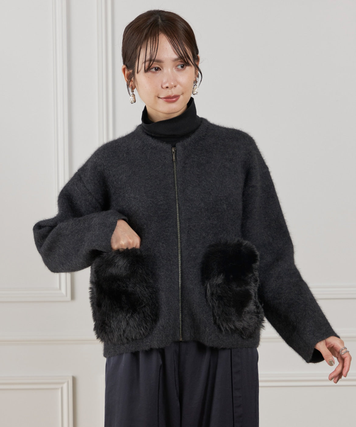 ルスーク Le Souk 《45th限定企画》フェイクファーポケット ラクーン ニットブルゾン （ブラウン） ブラウン