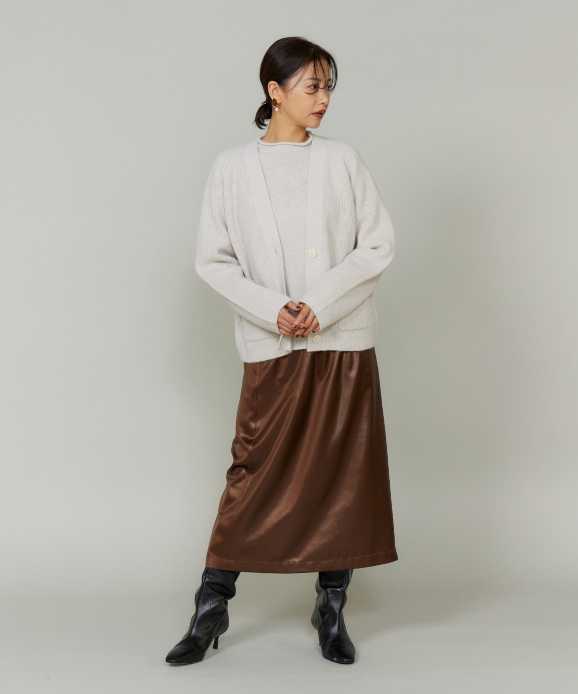 ルスーク Le Souk 《大きいサイズ》アルパカブレンドVネックカーディガン （ネイビー） ネイビー