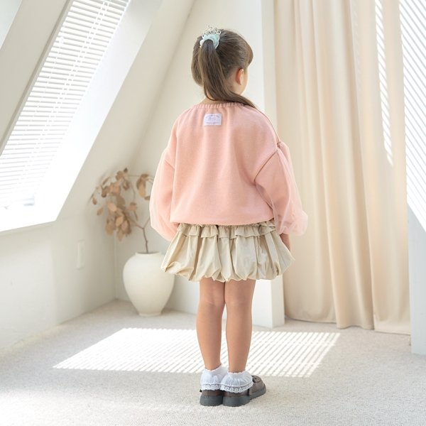 リセマイン Lycee mine 【裏起毛裏毛】ぷっくりシルエットチュール袖プルオーバー （薄ベージュ） 薄ベージュ
