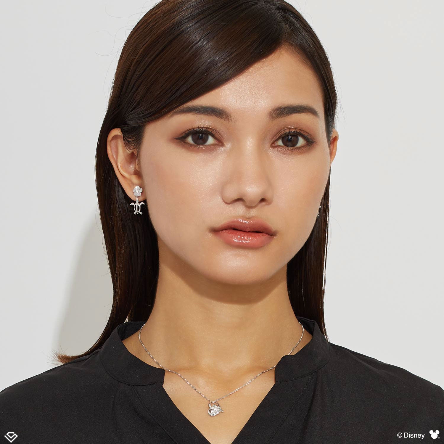ララクリスティー LARA Christie ララクリスティー ディズニー ハワイアンジュエリー Disney ホヌ ピアス le58ー0002 （シルバー） シルバー