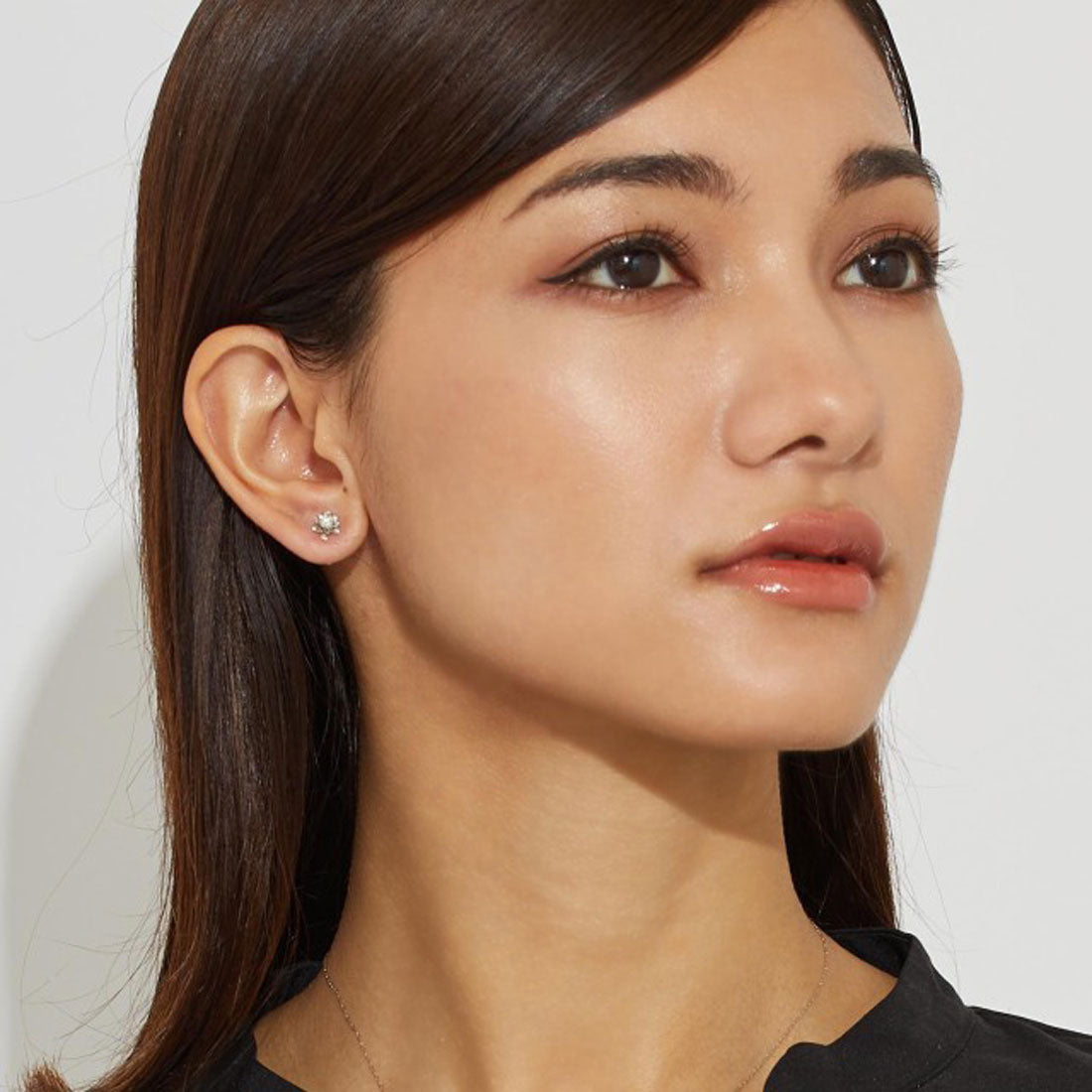 ララクリスティー LARA Christie ピアス レディース ダイヤ 天然ダイヤモンド 計0.2ct プラチナ K18 フラワー PT900 ゴールド  le56-0011 （プラチナ） プラチナ