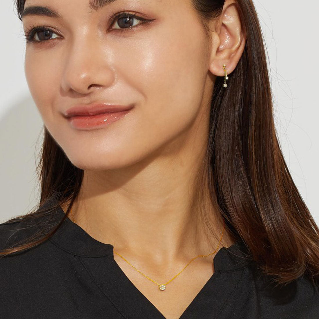 ララクリスティー LARA Christie ピアス レディース 揺れる ダイヤ 天然ダイヤモンド 6石 計0.3ct PT900 K18 ゴールド  le71-0010 （イエローゴールド） イエローゴールド