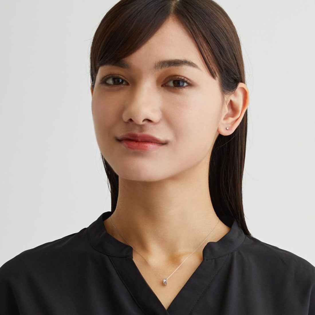 ララクリスティー LARA Christie ネックレス レディース 18金 プラチナ ダイヤモンド PT950 K18 ゴールド アラベスク  lp56-0002 （プラチナ） プラチナ