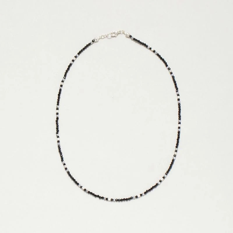 ラピュイ LAPUIS ランダム ストーンネックレス（Random Stone necklace） （ブラック） ブラック